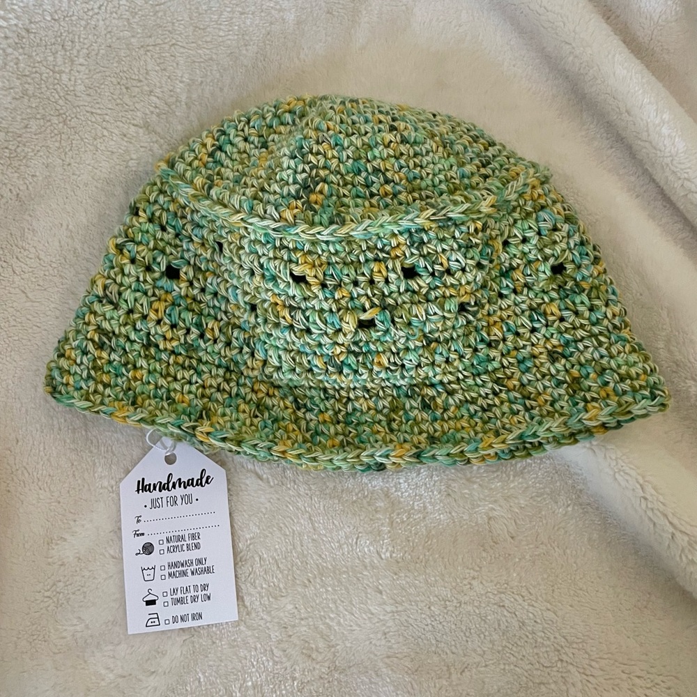 NEW!! Bucket hat - Picture 5 of 13